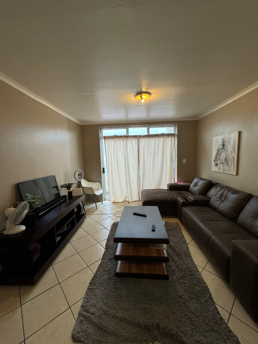 2 Bedroom Property for Sale in Whispering Pines Western Cape
